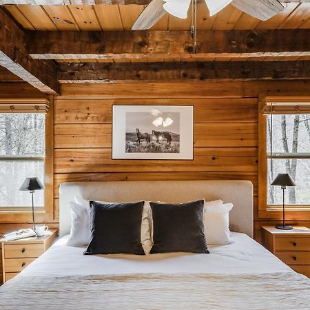 Dudley III By Avantstay Cosy Mountain Home W Hot Tub Great Views 비둘기 포지 외부 사진