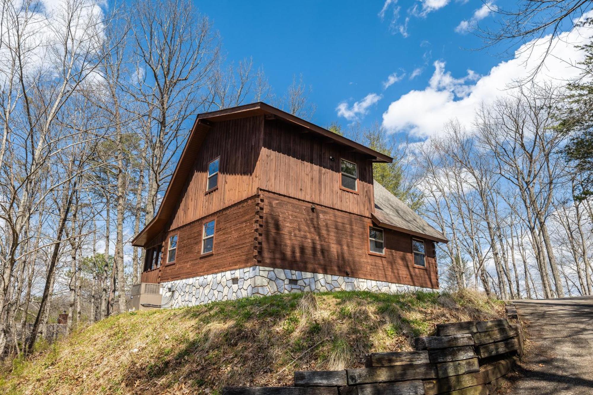 Dudley III By Avantstay Cosy Mountain Home W Hot Tub Great Views 비둘기 포지 외부 사진